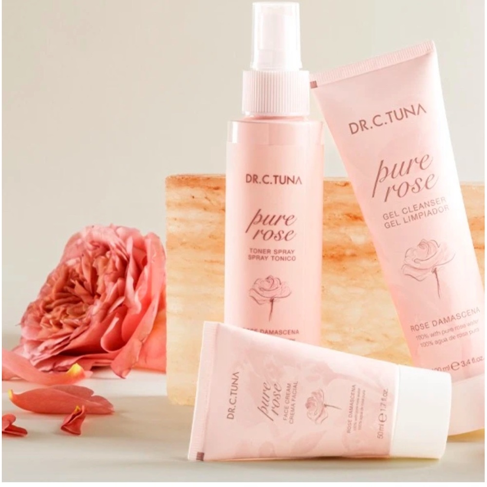 Farmasi Dr. C. Tuna Pure Rose Skincare Toner Set